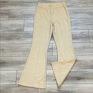 Aerie cream bell bottom flare pull on ribbed leggings size small